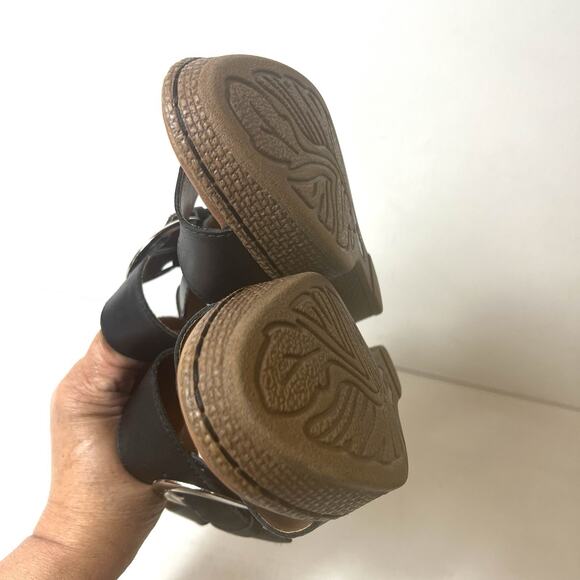 b.o.c Born Womens 7M Wedge Heel Sandals Leather Black Casual Sling Back Open Toe - Picture 7 of 12